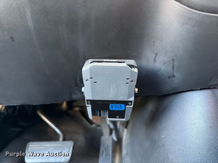 image for item YA5536 2017 Chevrolet Express van