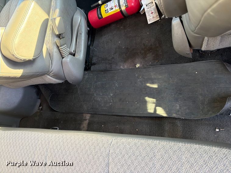 image for item YA5536 2017 Chevrolet Express van