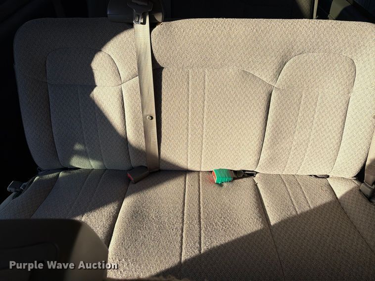 image for item YA5536 2017 Chevrolet Express van