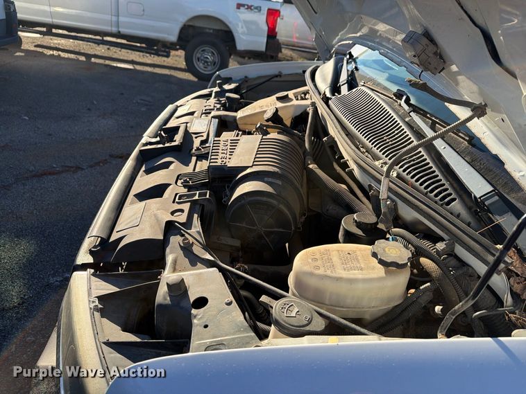 image for item YA5536 2017 Chevrolet Express van