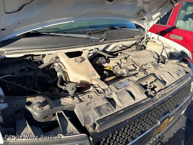 image for item YA5536 2017 Chevrolet Express van