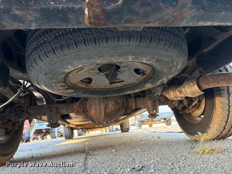 image for item YA5536 2017 Chevrolet Express van