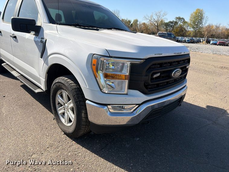 image for item YA5652 2021 Ford F150 Crew Cab pickup truck