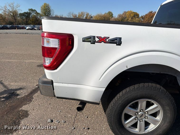 image for item YA5652 2021 Ford F150 Crew Cab pickup truck