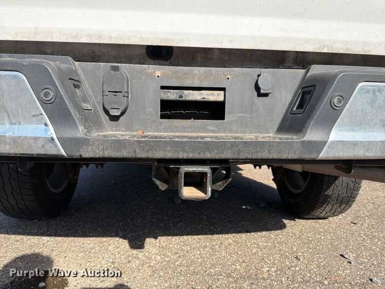 image for item YA5652 2021 Ford F150 Crew Cab pickup truck