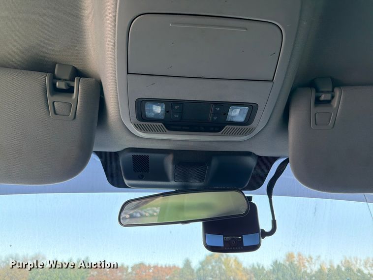 image for item YA5652 2021 Ford F150 Crew Cab pickup truck