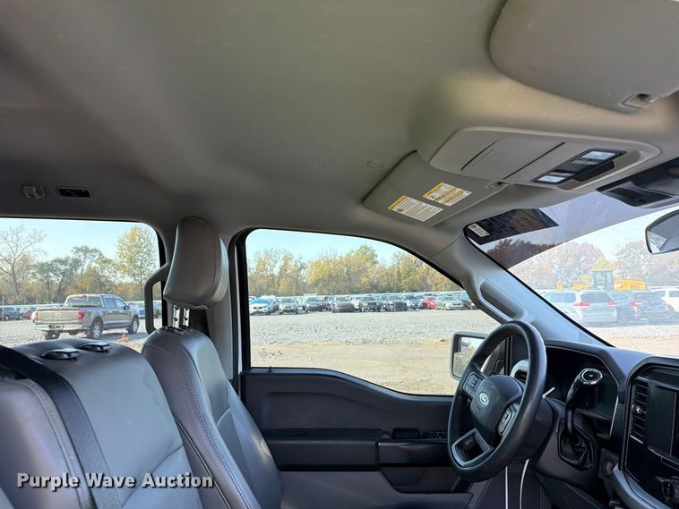 image for item YA5652 2021 Ford F150 Crew Cab pickup truck