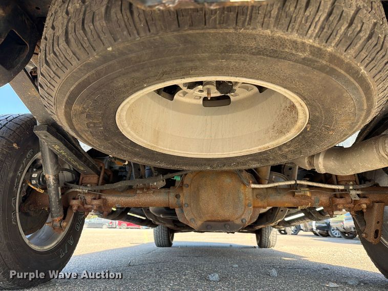 image for item YA5652 2021 Ford F150 Crew Cab pickup truck