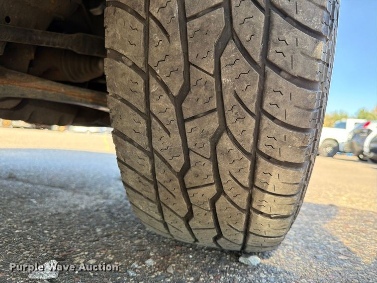 image for item YA5652 2021 Ford F150 Crew Cab pickup truck