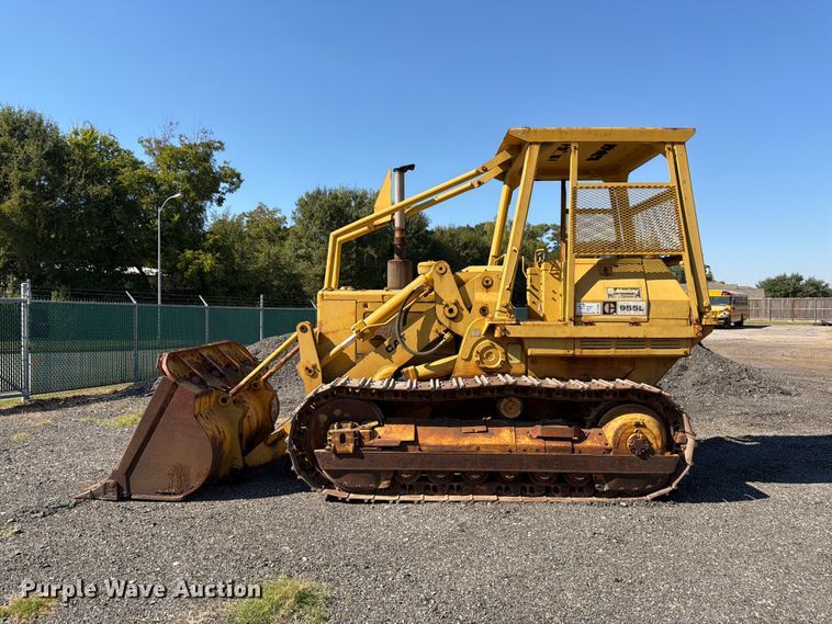 image for item DT3089 Caterpillar 955L track loader