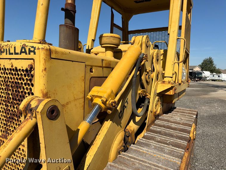 image for item DT3089 Caterpillar 955L track loader