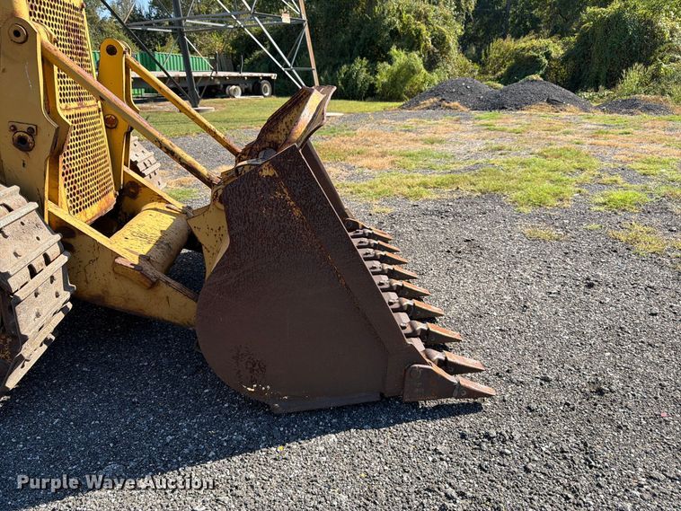 image for item DT3089 Caterpillar 955L track loader
