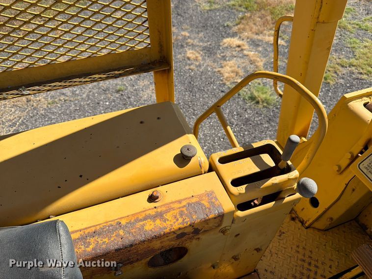 image for item DT3089 Caterpillar 955L track loader