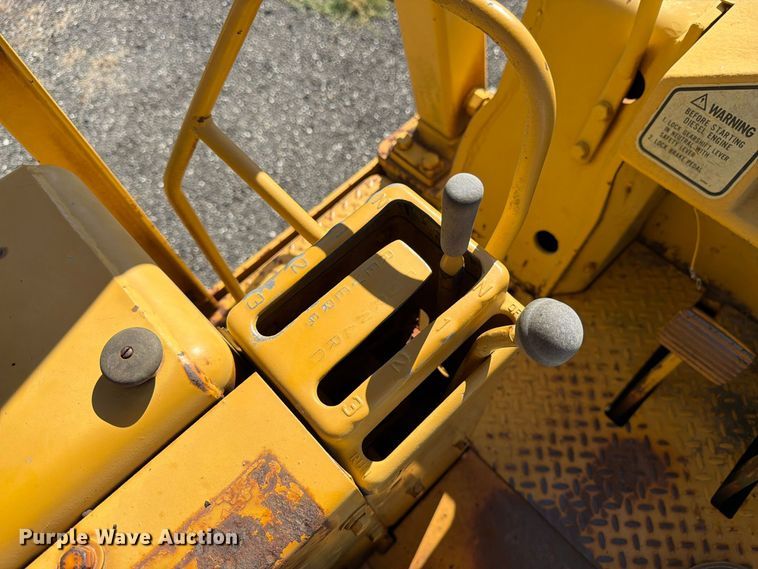 image for item DT3089 Caterpillar 955L track loader