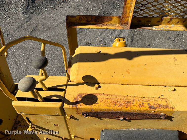 image for item DT3089 Caterpillar 955L track loader