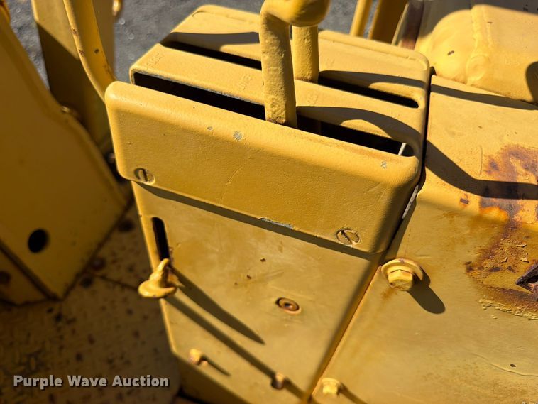 image for item DT3089 Caterpillar 955L track loader