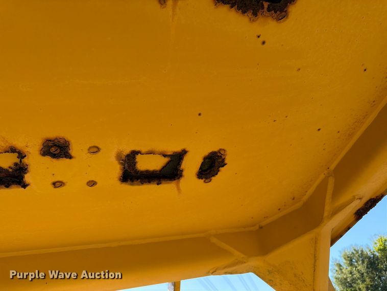 image for item DT3089 Caterpillar 955L track loader