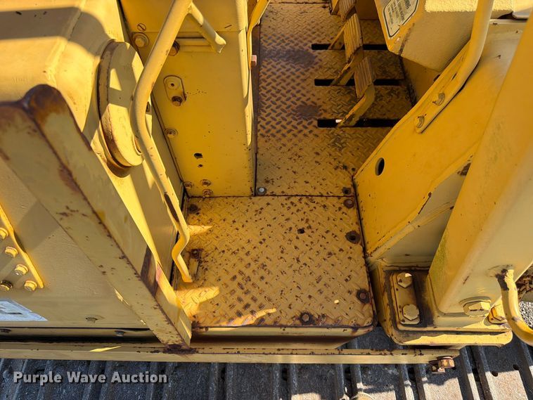 image for item DT3089 Caterpillar 955L track loader