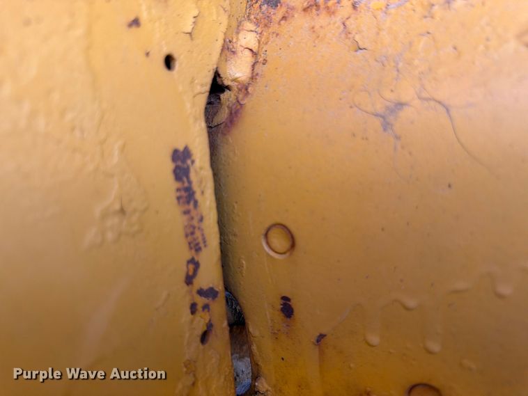 image for item DT3089 Caterpillar 955L track loader
