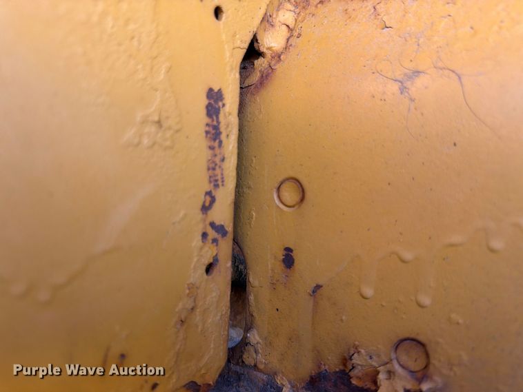 image for item DT3089 Caterpillar 955L track loader
