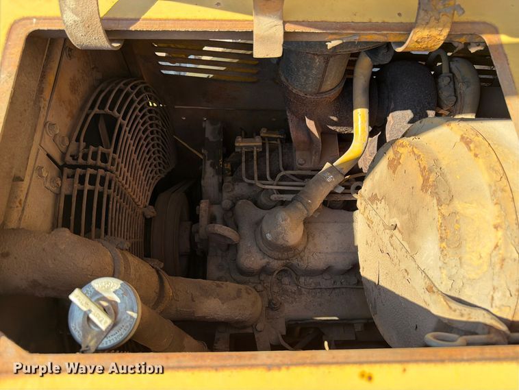 image for item DT3089 Caterpillar 955L track loader