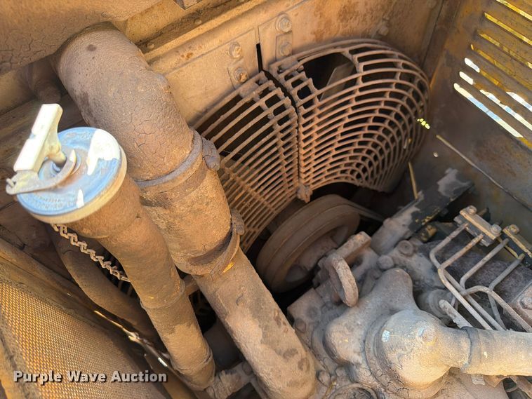 image for item DT3089 Caterpillar 955L track loader