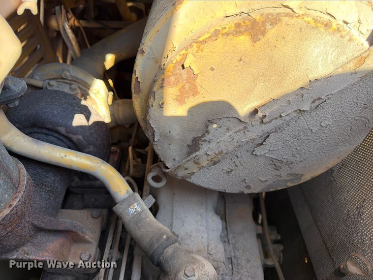 image for item DT3089 Caterpillar 955L track loader