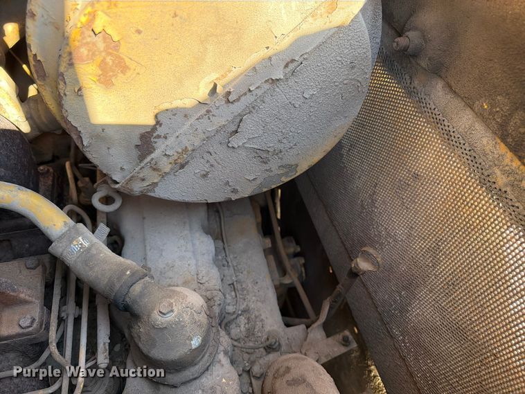 image for item DT3089 Caterpillar 955L track loader