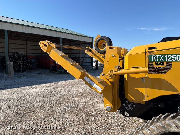 image for item DV2137 2023 Vermeer RTX1250i2 cable plow