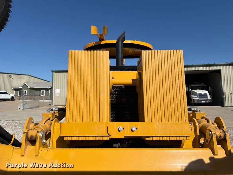 image for item DV2137 2023 Vermeer RTX1250i2 cable plow