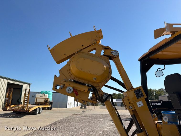 image for item DV2137 2023 Vermeer RTX1250i2 cable plow