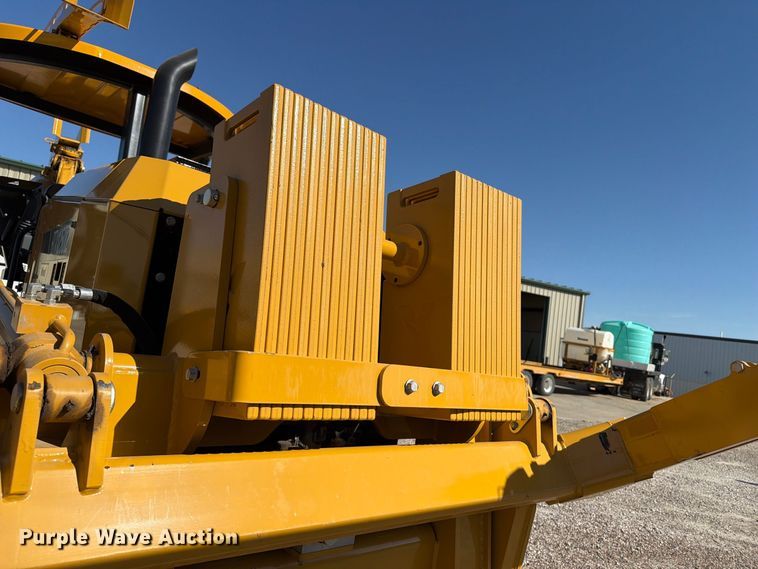 image for item DV2137 2023 Vermeer RTX1250i2 cable plow