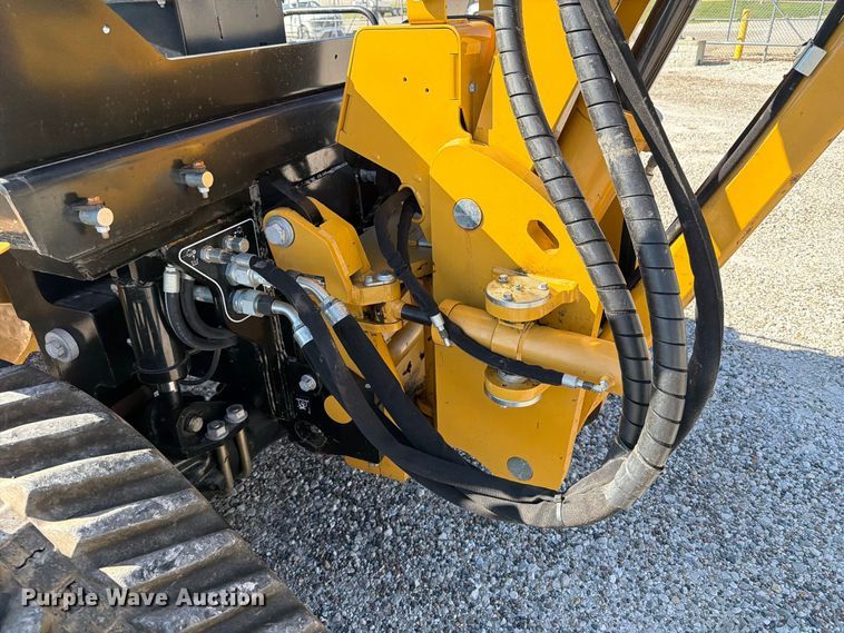 image for item DV2137 2023 Vermeer RTX1250i2 cable plow
