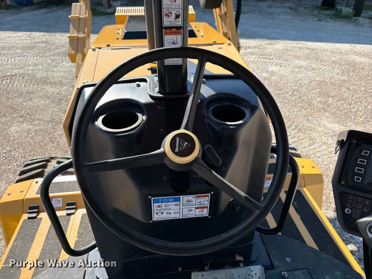 image for item DV2137 2023 Vermeer RTX1250i2 cable plow