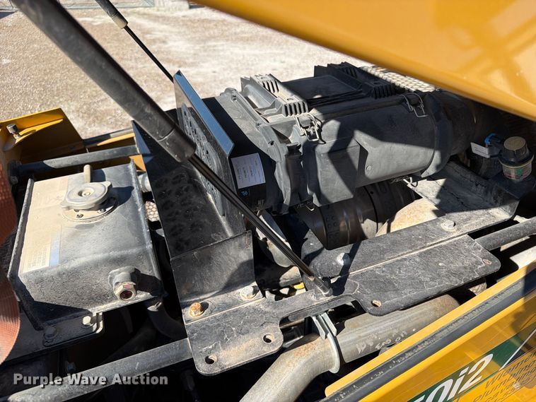 image for item DV2137 2023 Vermeer RTX1250i2 cable plow