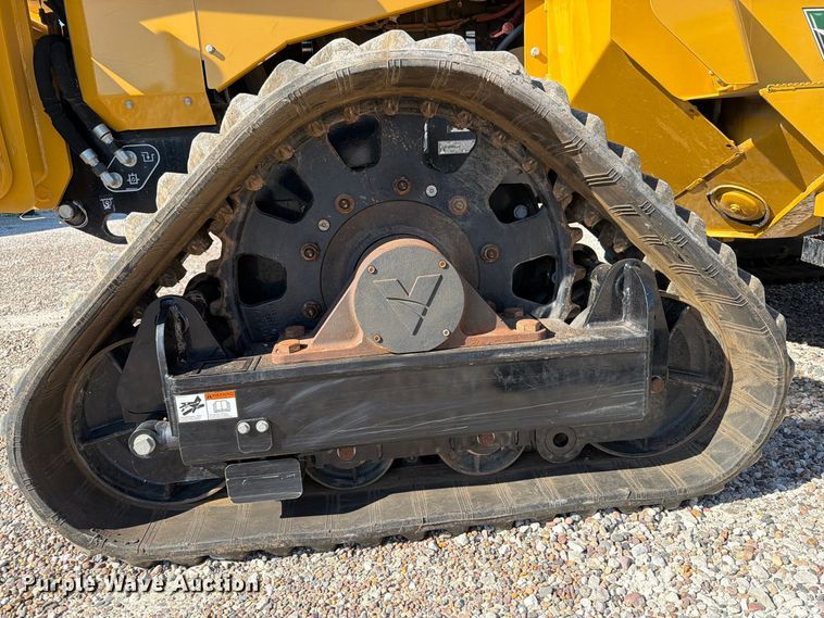 image for item DV2137 2023 Vermeer RTX1250i2 cable plow