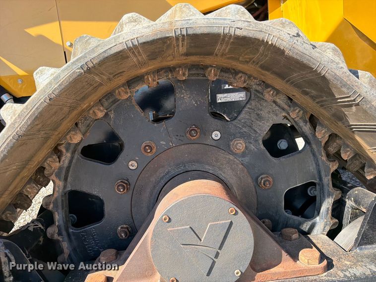 image for item DV2137 2023 Vermeer RTX1250i2 cable plow