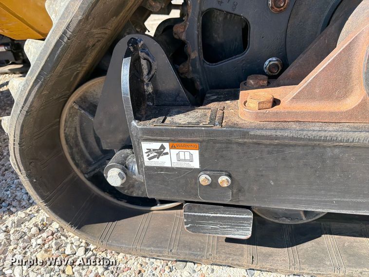image for item DV2137 2023 Vermeer RTX1250i2 cable plow