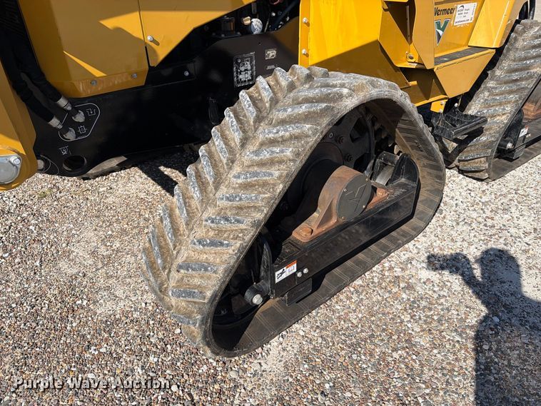 image for item DV2137 2023 Vermeer RTX1250i2 cable plow