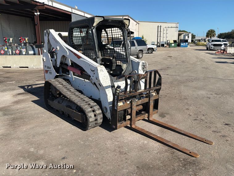 image for item DV7410 2018 Bobcat T650 tracked skid steer loader