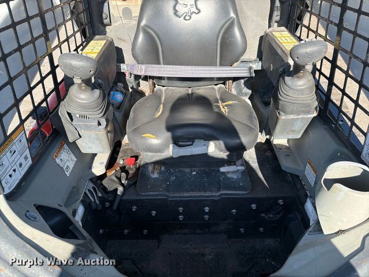 image for item DV7410 2018 Bobcat T650 tracked skid steer loader