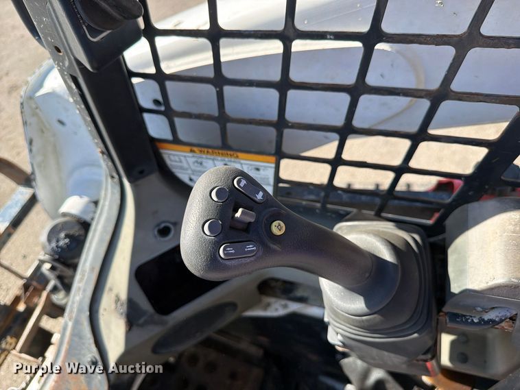 image for item DV7410 2018 Bobcat T650 tracked skid steer loader