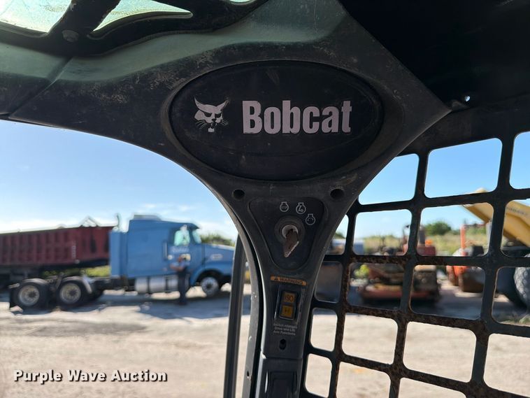 image for item DV7410 2018 Bobcat T650 tracked skid steer loader