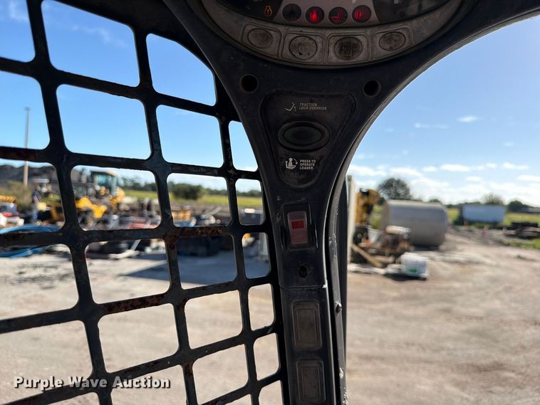 image for item DV7410 2018 Bobcat T650 tracked skid steer loader