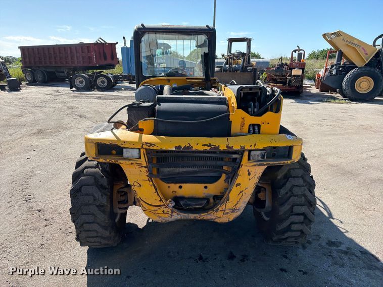image for item DV7411 2005 JCB 524 telehandler