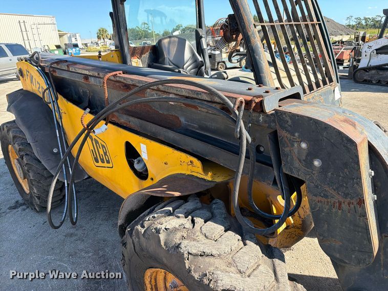 image for item DV7411 2005 JCB 524 telehandler