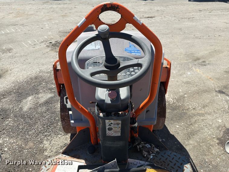 image for item DV7415 2011 Hamm HD12 double drum vibratory roller