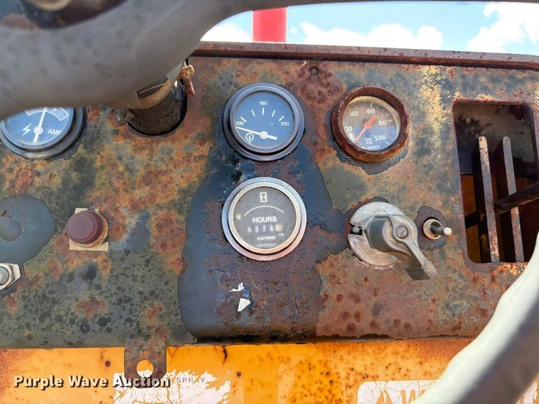 image for item DV7416 Hypac C530A pneumatic roller