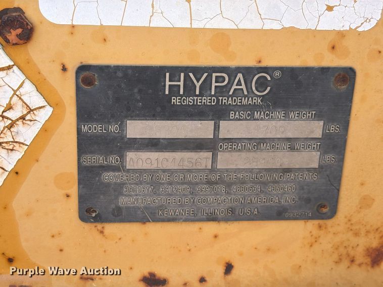 image for item DV7416 Hypac C530A pneumatic roller