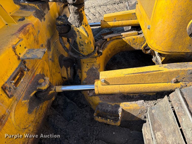 image for item DV7421 2021 Komatsu D39PX-24 dozer